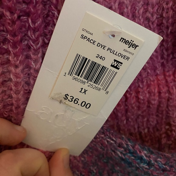 Sweater - Picture 3 of 3